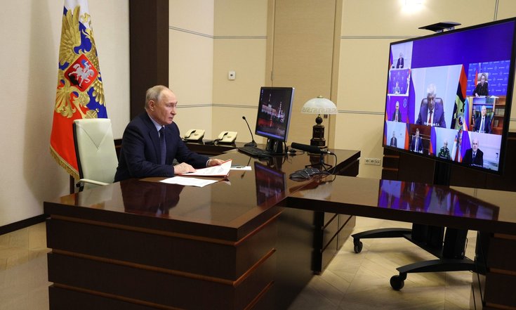 Совещание с постоянными членами Совета Безопасности о мерах по обеспечению общественной безопасности при подготовке и проведении выборов в Государственную Думу
