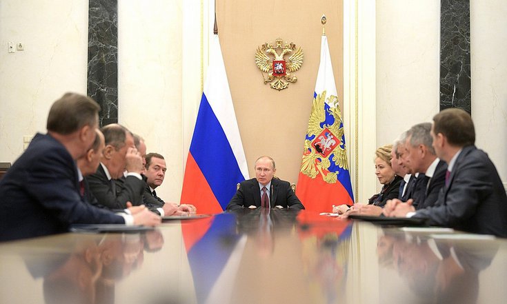 Владимир Путин провёл совещание с постоянными членами Совета Безопасности