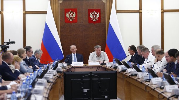 Путин на совещании с Совбезом обсудил вопросы по линии Минобороны и МИД - Российская газета