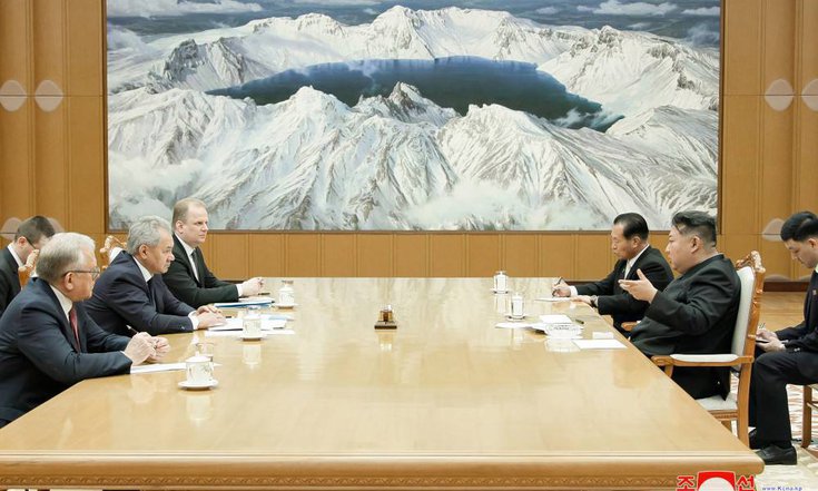 Секретарь Совета Безопасности России Сергей Шойгу прибыл в Пхеньян