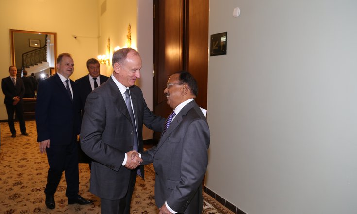 Секретарь Совета Безопасности России Николай Патрушев встретился в Москве с советником Премьер-министра Республики Индия по национальной безопасности  Аджитом Довалом