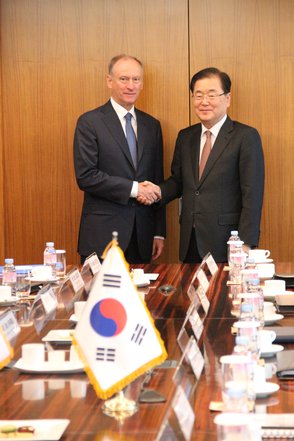 Секретарь Совета Безопасности России провел российско-корейские консультации по безопасности