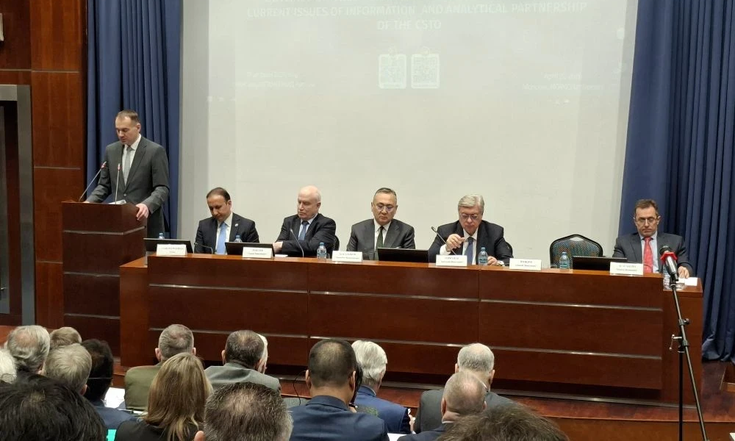 Формирование многополярного мироустройства повлекло за собой глубокие изменения в архитектуре международной безопасности