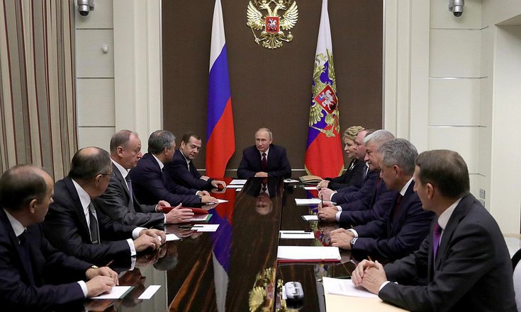 Владимир Путин провёл совещание с постоянными членами Совета Безопасности